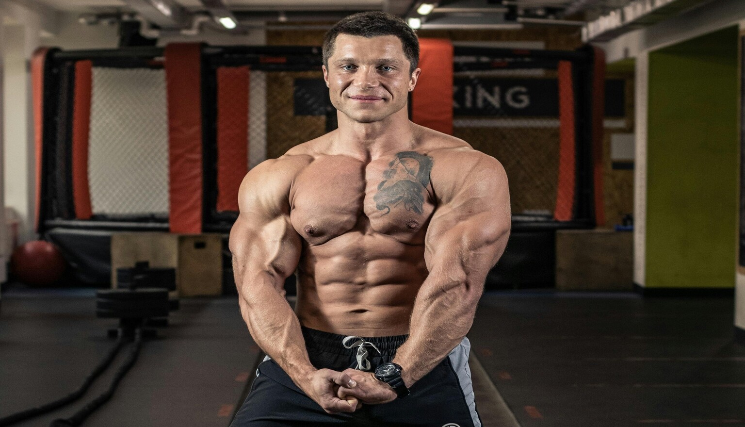 No momento, você está visualizando Treino de tríceps: 10 exercícios e tudo sobre a musculatura